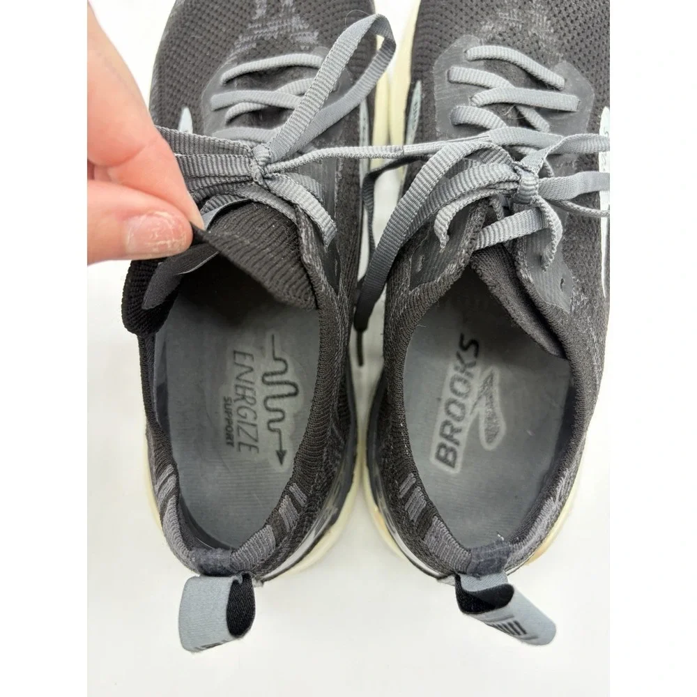 Brooks Womens Bedlam 3 Size 9.5 B Black White Running Shoes Sneakers 1203301B012